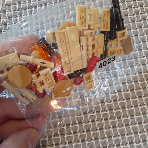 Lego Classic Creative Surprise Bag Parts Replacement Gift Blind Bag - Picture 3 of 5